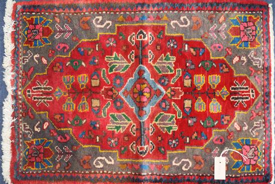 A Hamadan mat, 84 x 60cm